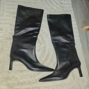 ZARA Genuine Leather Heeled Boots – Size 7.5 (EU 38) – New